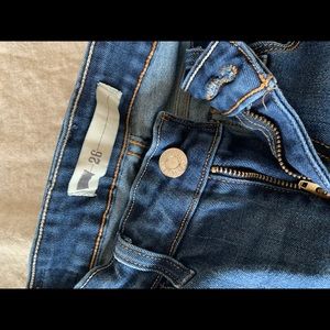 Levi’s size 26